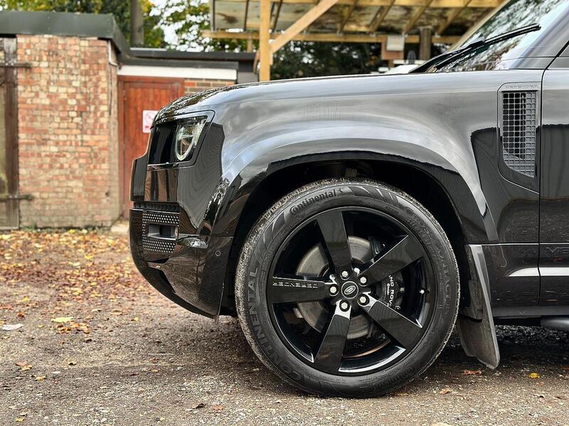 Used Land Rover Defender 2022 for sale - 76576549: Photo 34