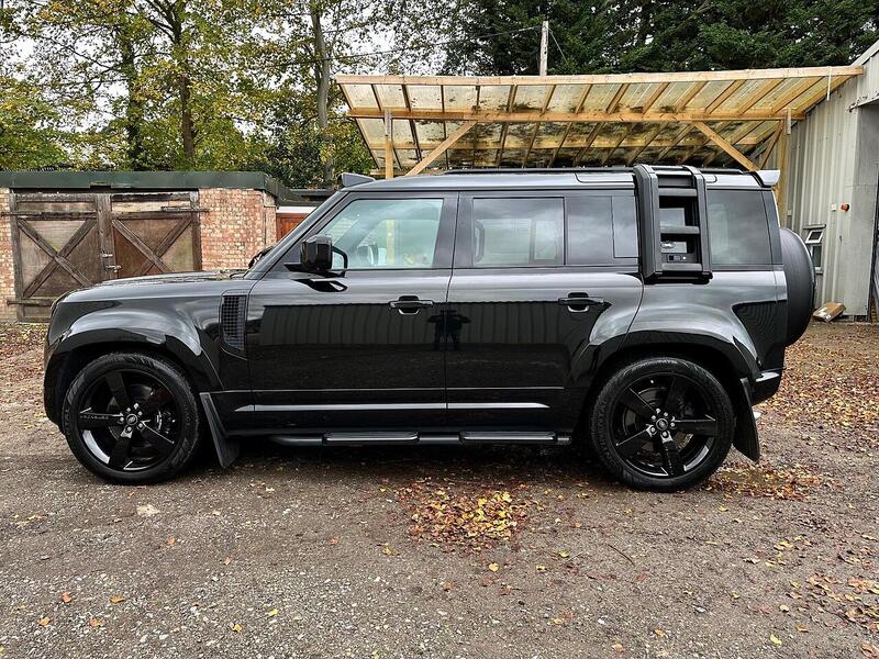 Used Land Rover Defender 2022 for sale - 76576549: Photo 9