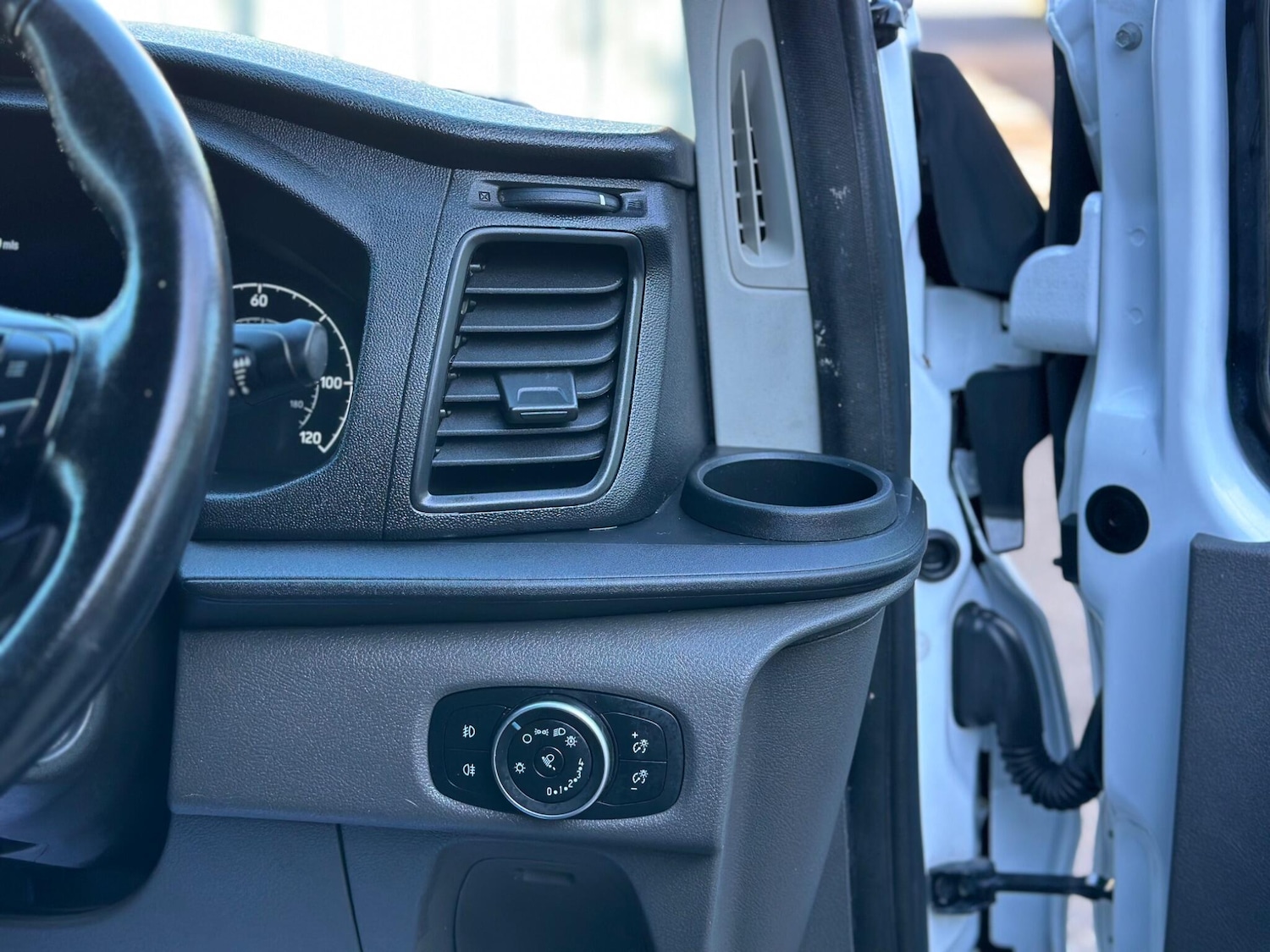 Used Ford Transit Custom 2021 for sale - 77977819: Photo 25