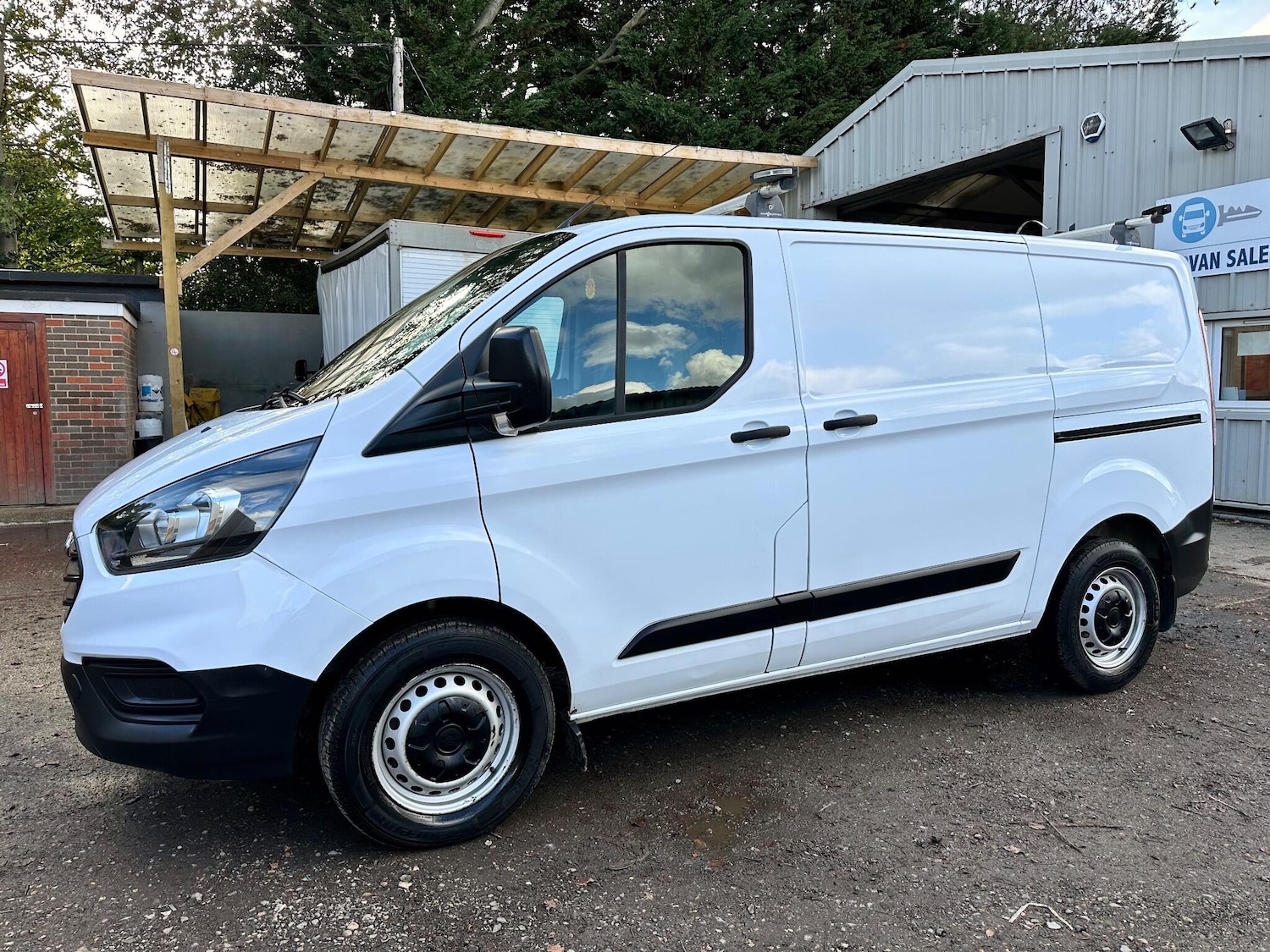 Used Ford Transit Custom 2018 for sale - 76337108: Photo 10
