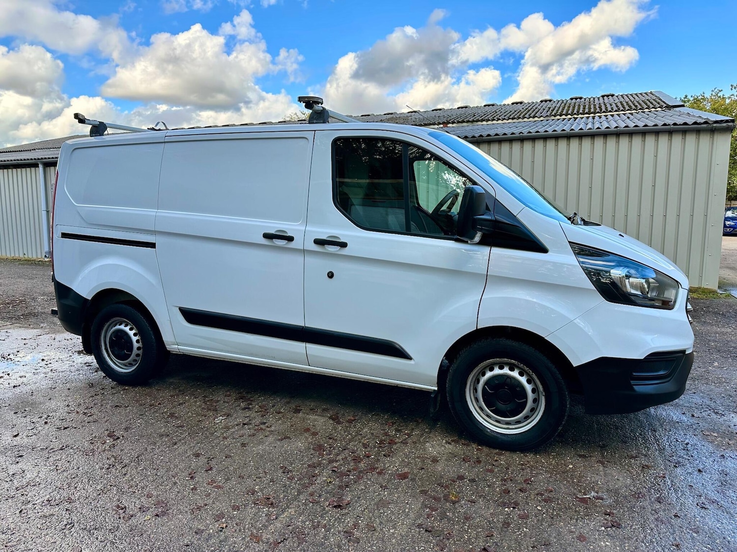 Used Ford Transit Custom 2018 for sale - 76337108: Photo 2