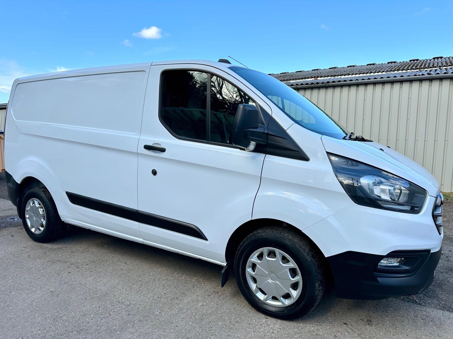 Used Ford Transit Custom for sale - 77892164: Photo 2