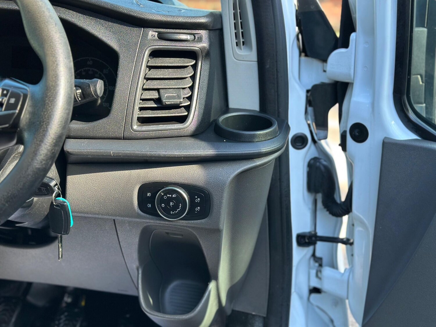 Used Ford Transit Custom for sale - 77892164: Photo 29