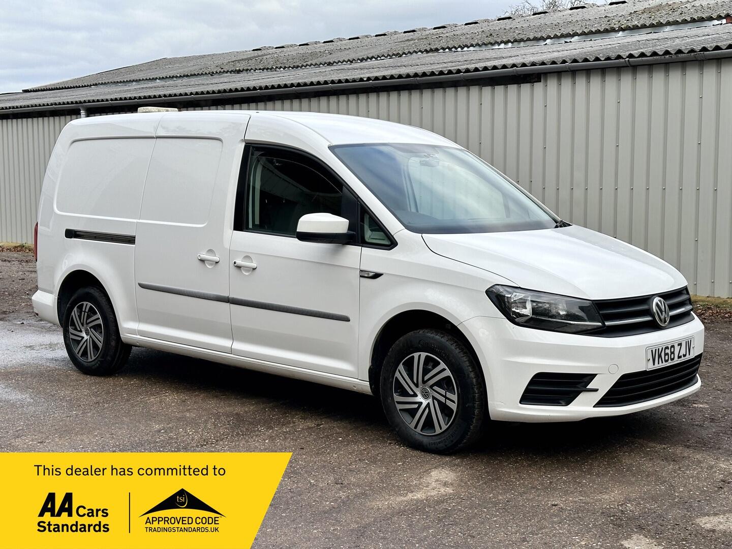 Used Volkswagen Caddy Maxi 2018 for sale - 76859340: Photo 1