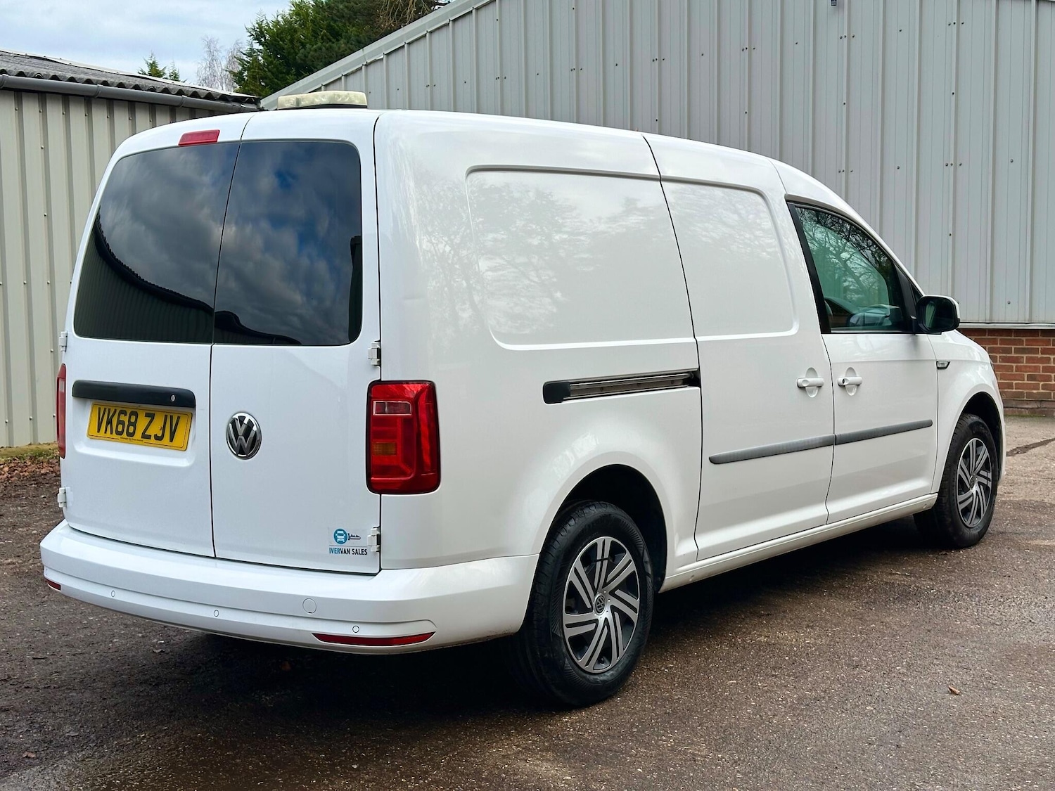 Used Volkswagen Caddy Maxi 2018 for sale - 76859340: Photo 5