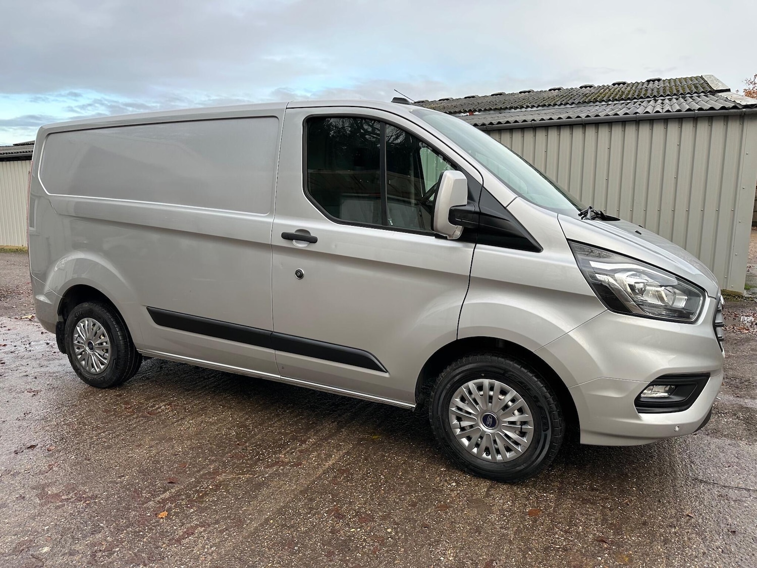 Used Ford Transit Custom 2020 for sale - 76859356: Photo 2
