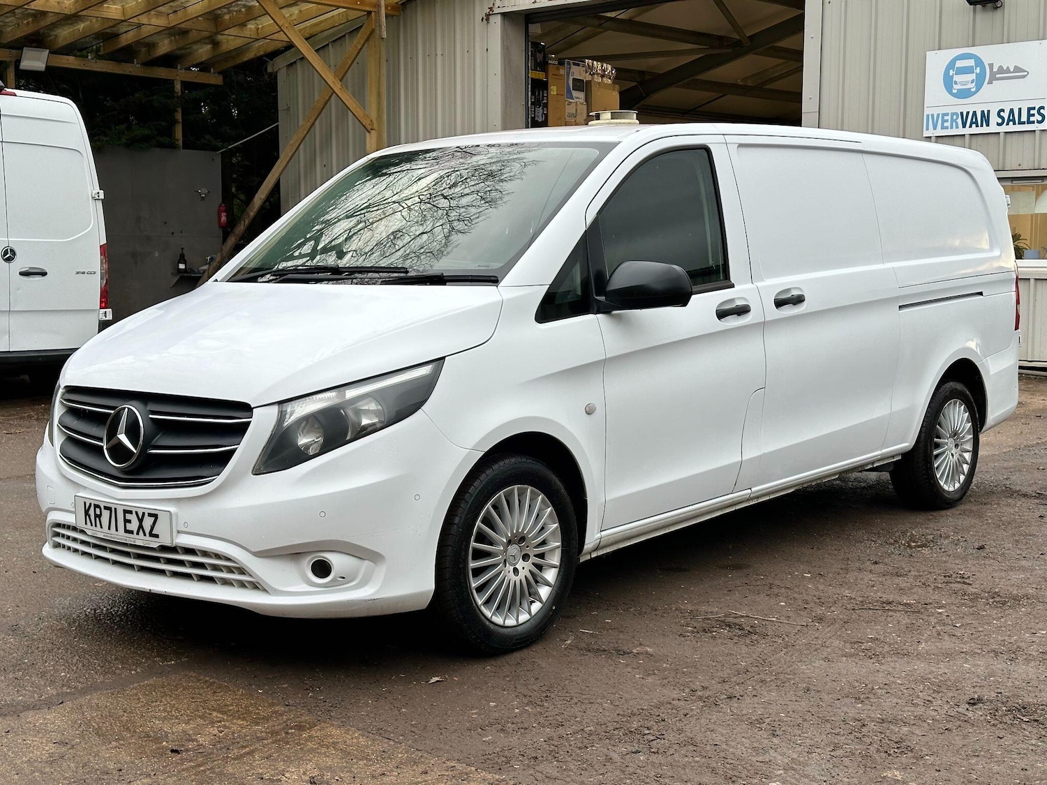 Used Mercedes-Benz Vito 2022 for sale - 76898389: Photo 11