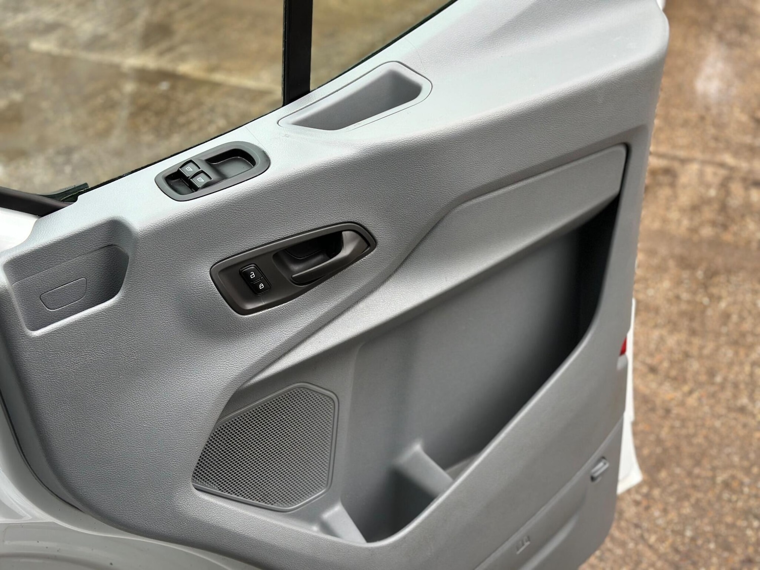 Used Ford Transit 2018 for sale - 77598550: Photo 16