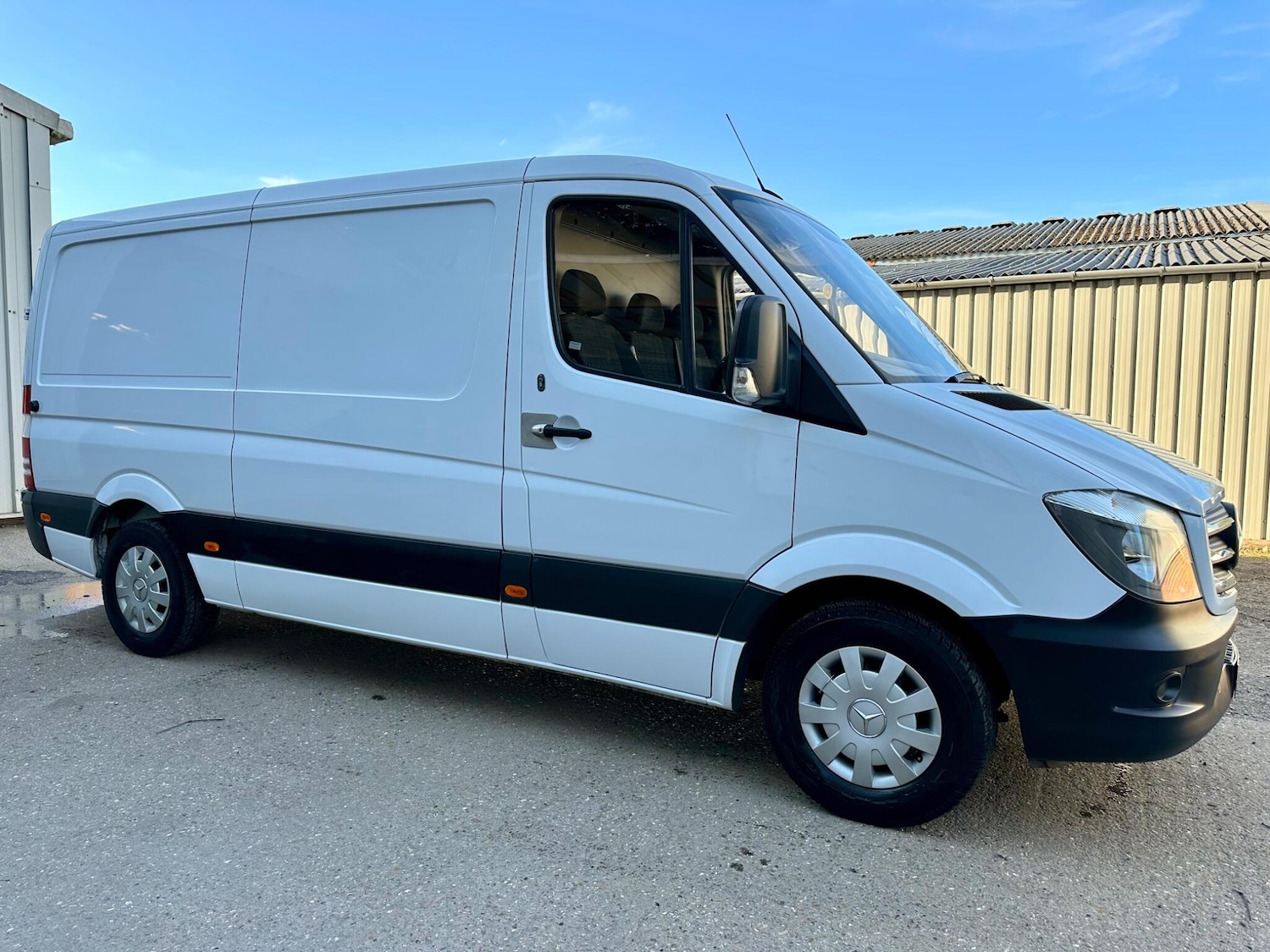 Used Mercedes-Benz Sprinter 2017 for sale - 78170980: Photo 2