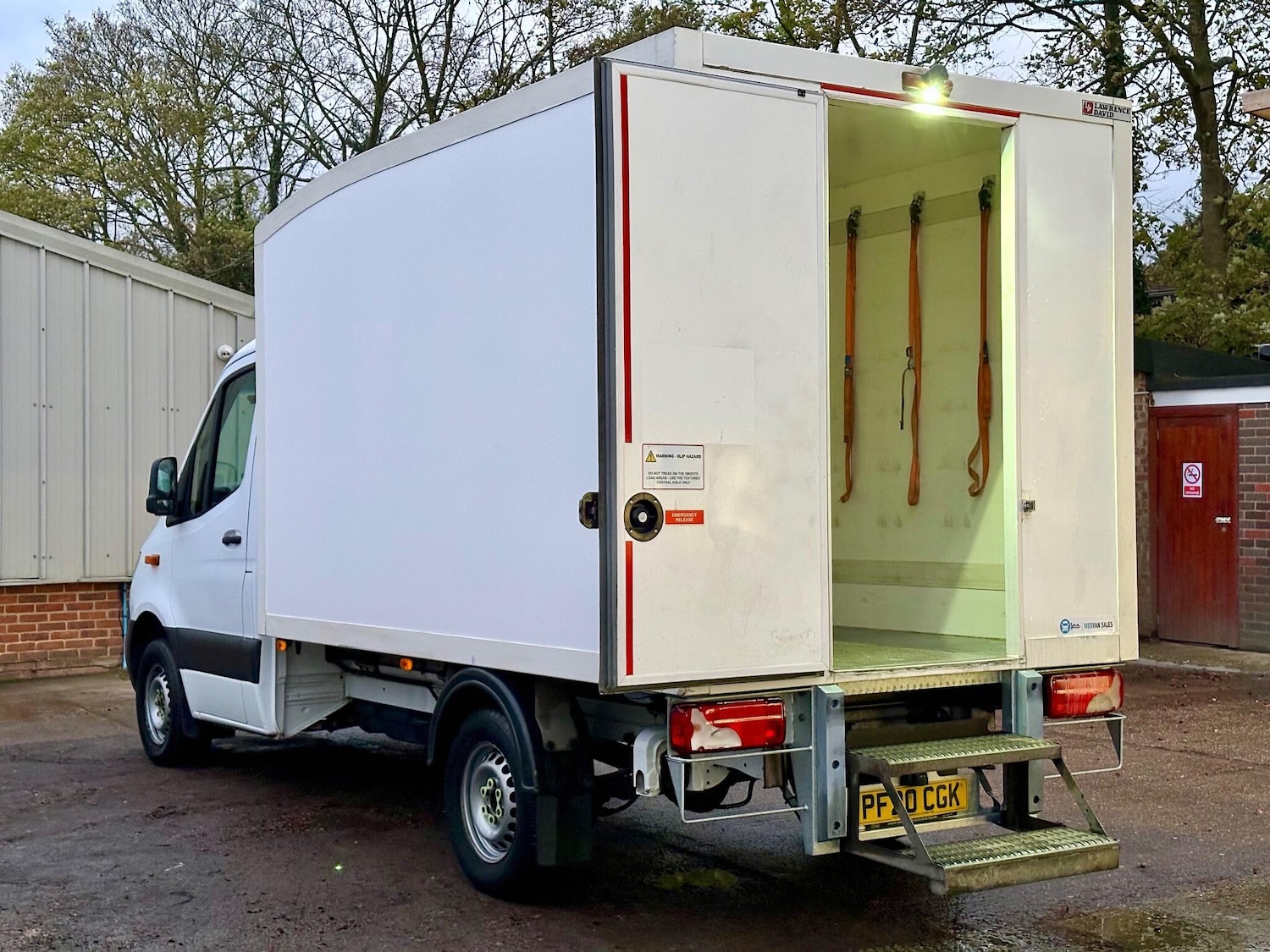 Used Mercedes-Benz Sprinter 2020 for sale - 76859349: Photo 12