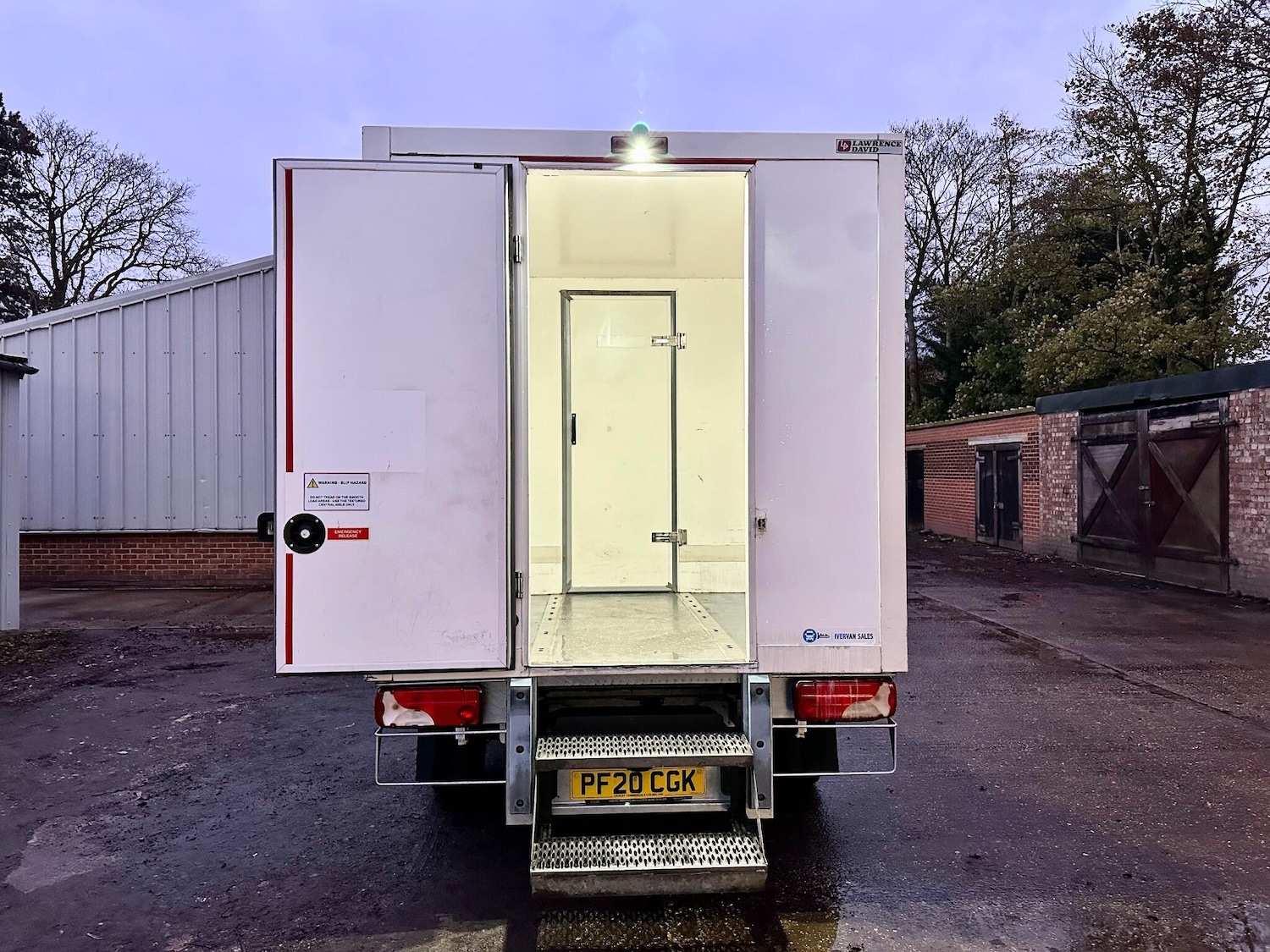 Used Mercedes-Benz Sprinter 2020 for sale - 76859349: Photo 13