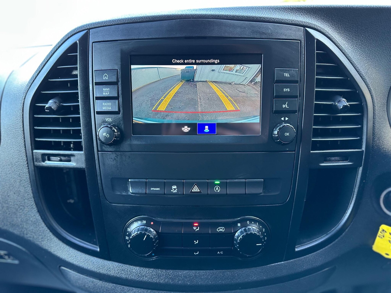 Used Mercedes-Benz Vito 2022 for sale - 77202510: Photo 17