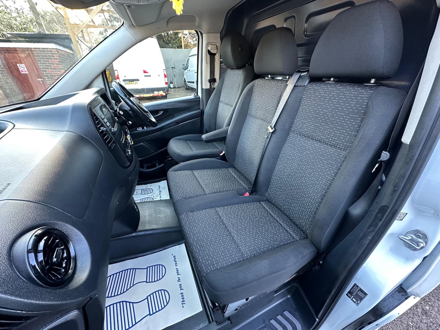 Used Mercedes-Benz Vito 2022 for sale - 77202510: Photo 26