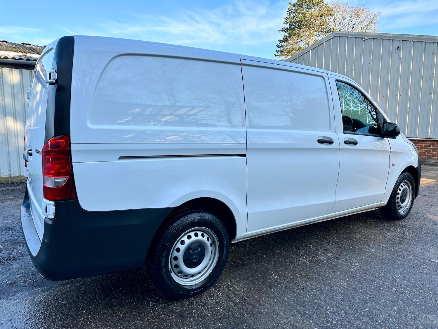 Used Mercedes-Benz Vito 2022 for sale - 77202510: Photo 4