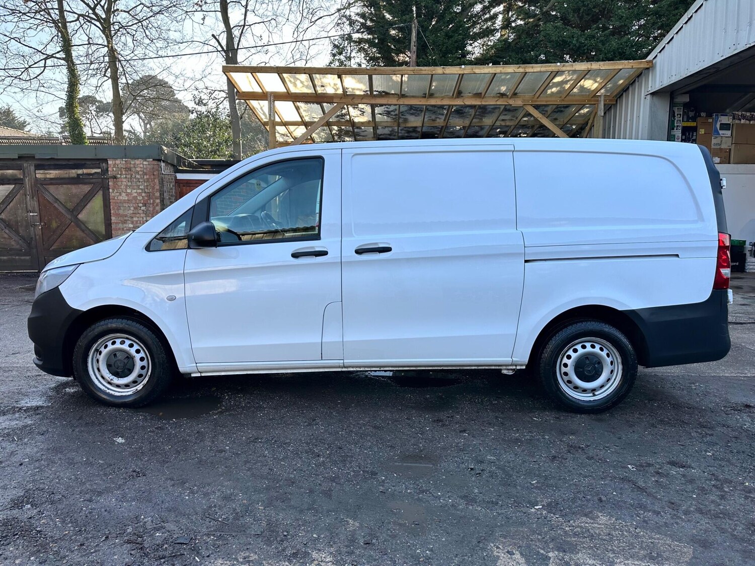 Used Mercedes-Benz Vito 2022 for sale - 77202510: Photo 9