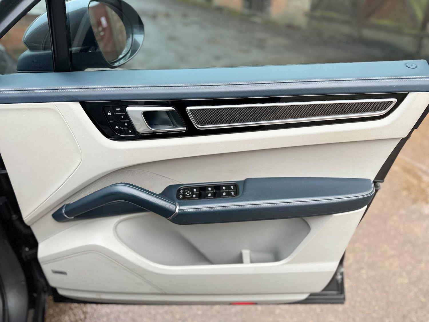 Used Porsche Cayenne 2019 for sale - 76976499: Photo 39