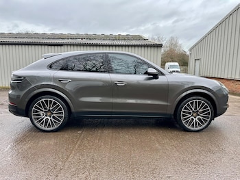 Used Porsche Cayenne 2019 for sale - 76976499: Photo