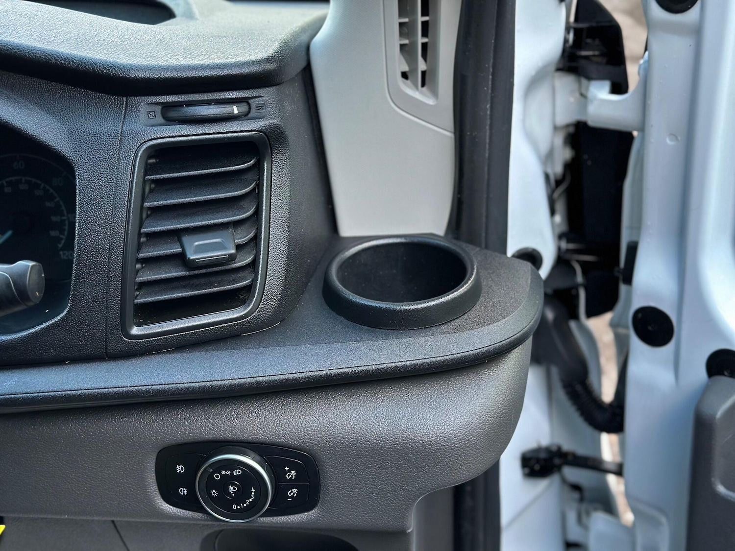 Used Ford Transit 2022 for sale - 76859311: Photo 15