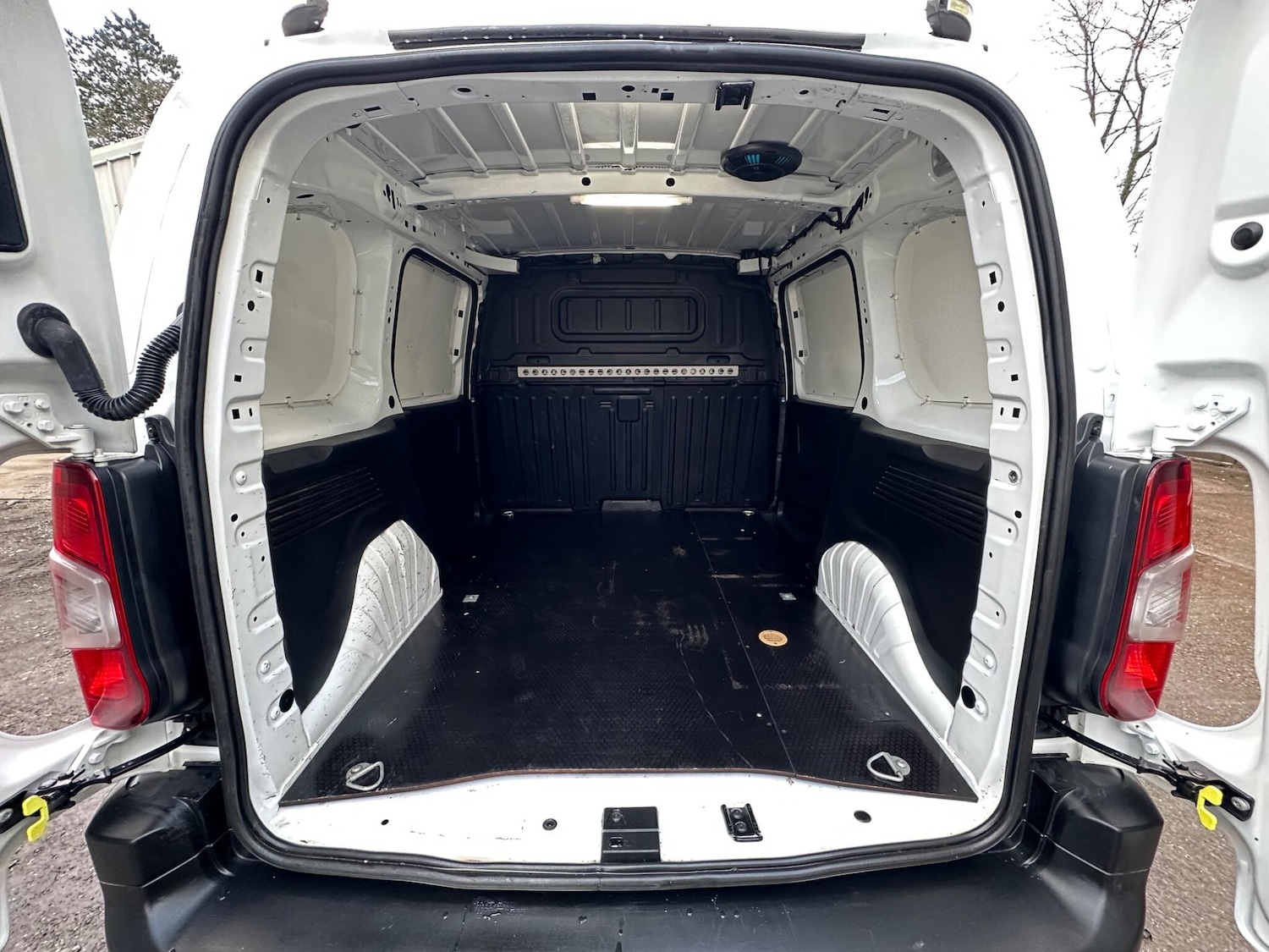 Used Vauxhall Combo 2019 for sale - 77376890: Photo 12