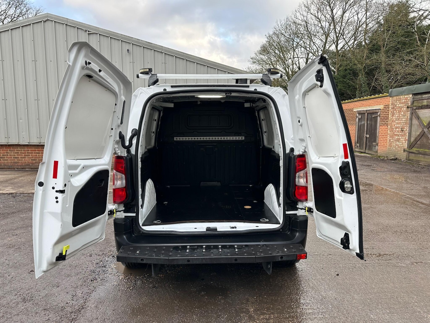 Used Vauxhall Combo 2019 for sale - 77376890: Photo 13