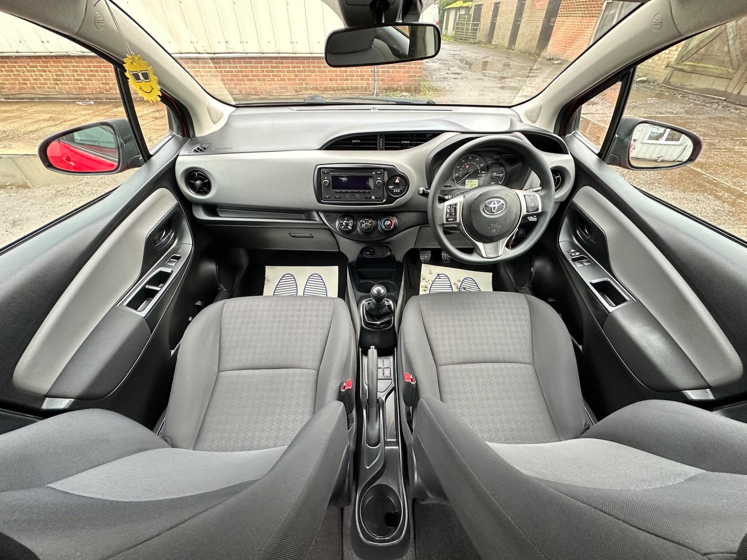 Used Toyota Yaris 2018 for sale - 77524720: Photo 16