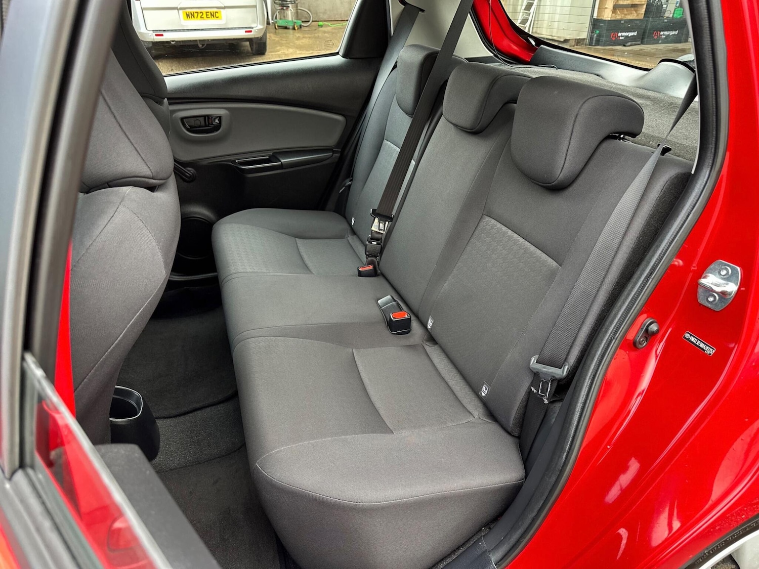 Used Toyota Yaris 2018 for sale - 77524720: Photo 22