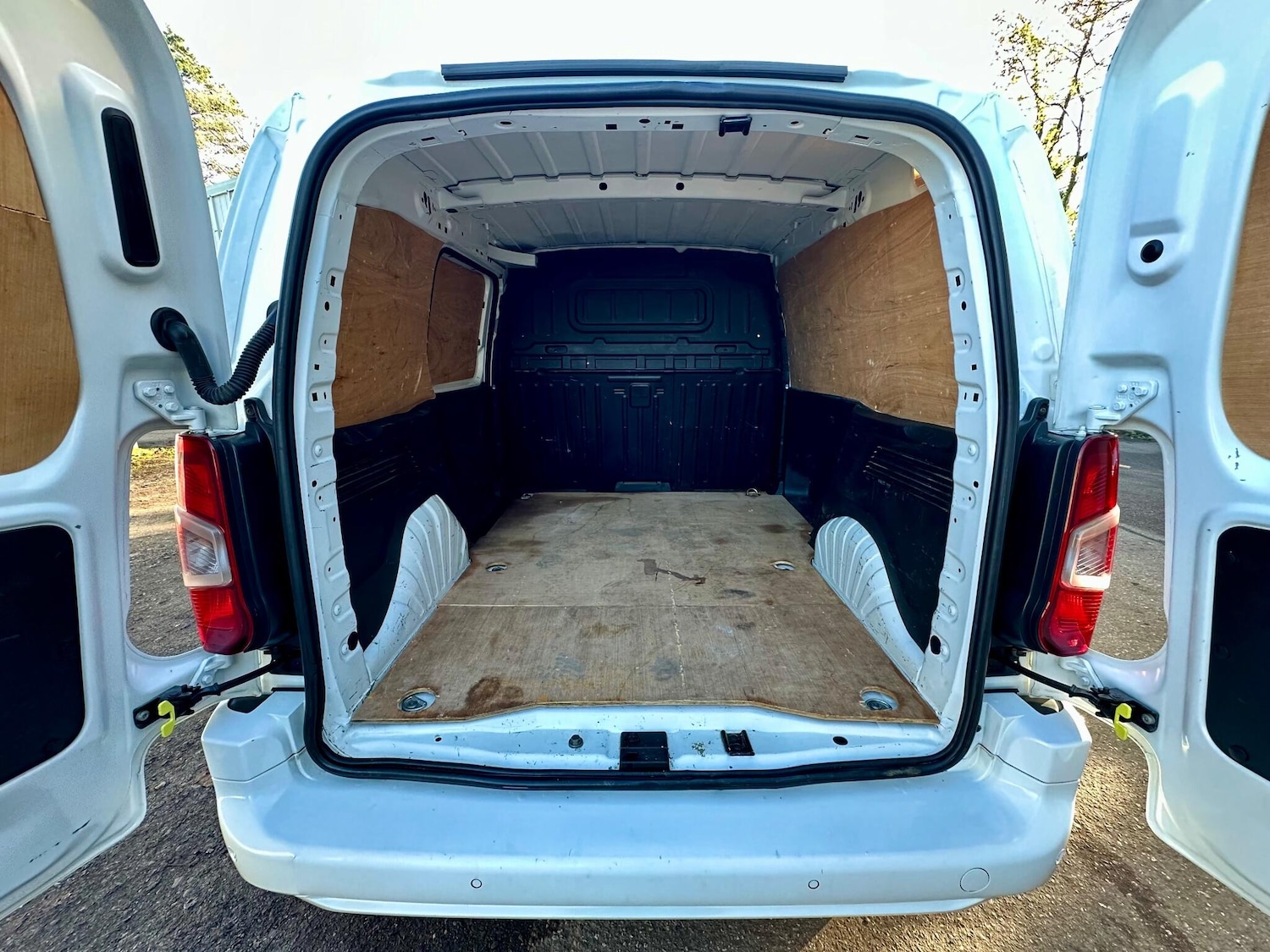 Used Vauxhall Combo 2020 for sale - 76859324: Photo 14