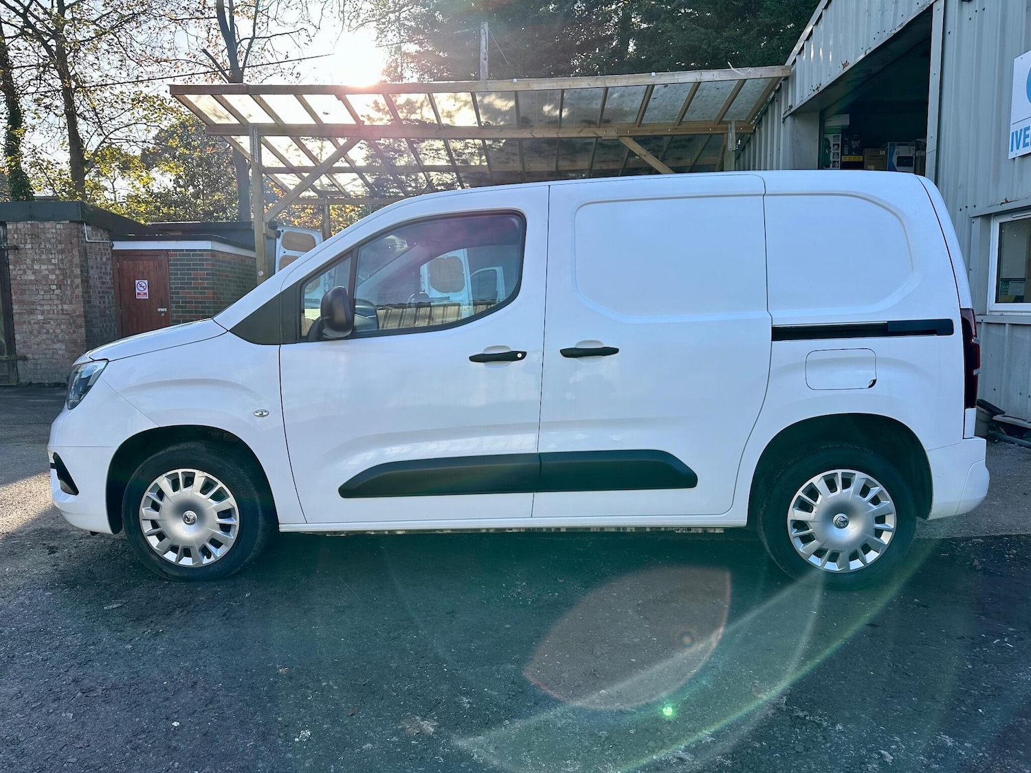 Used Vauxhall Combo 2020 for sale - 76859324: Photo 9