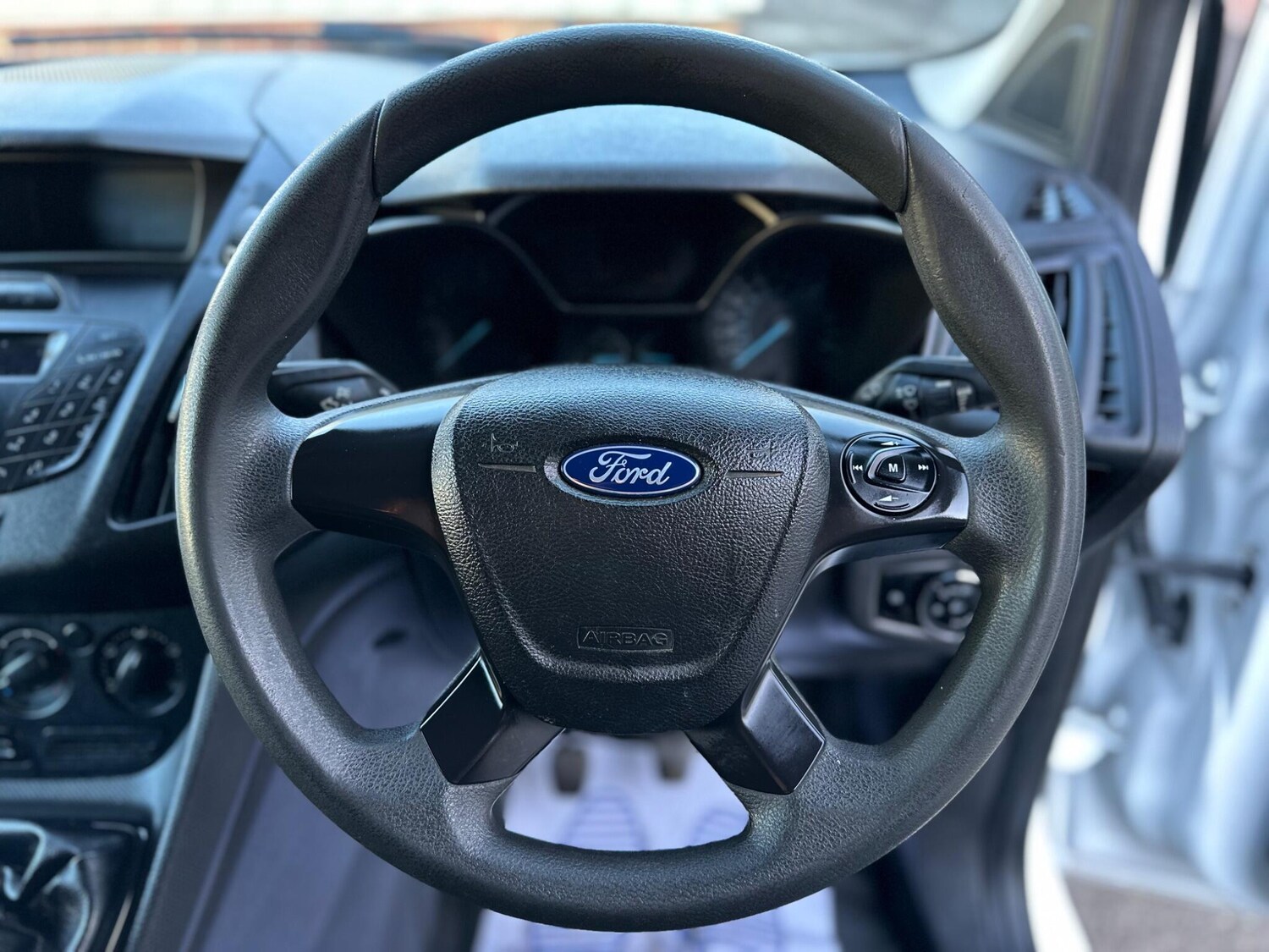 Used Ford Transit Connect 2017 for sale - 77939338: Photo 28