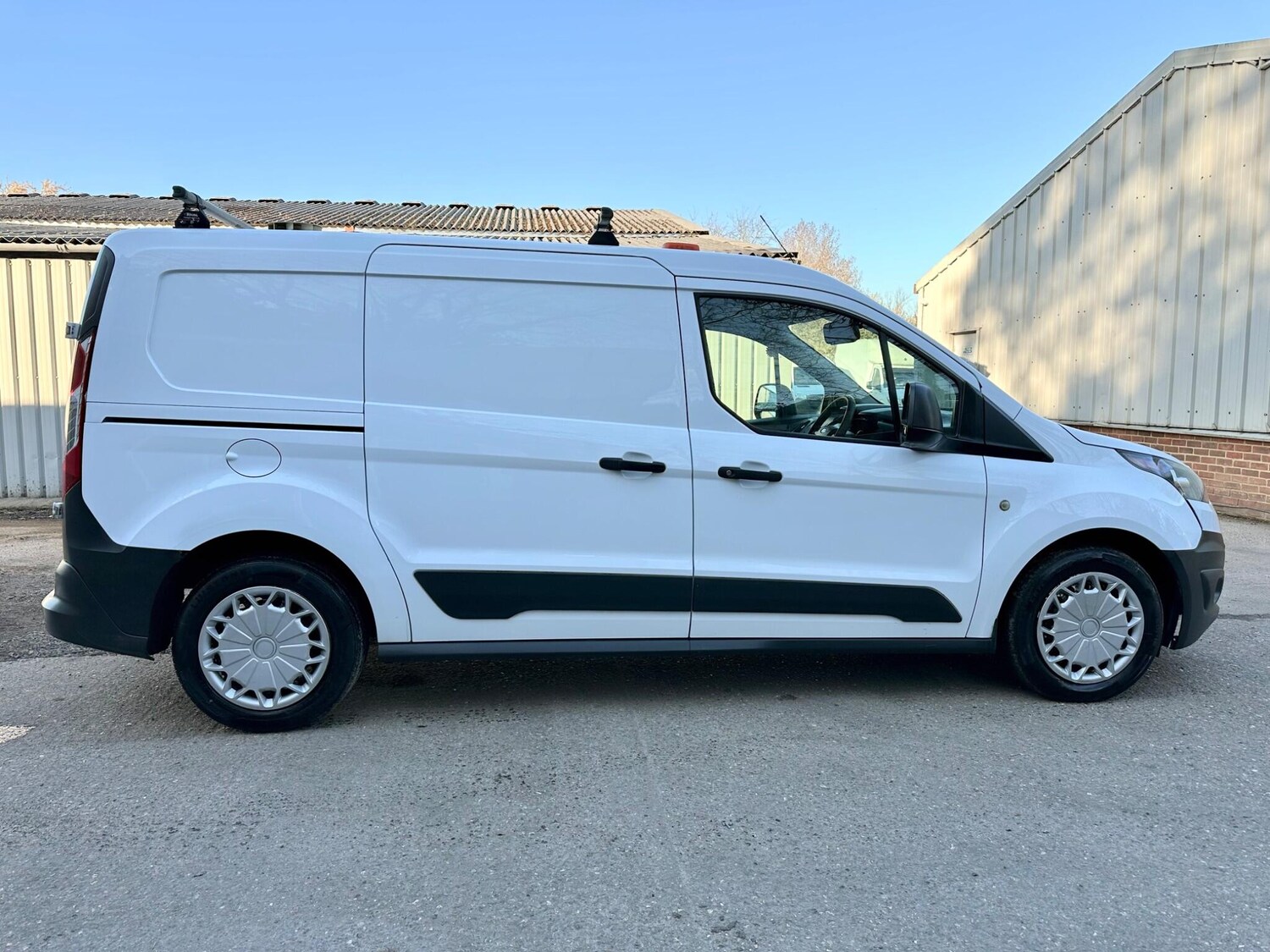 Used Ford Transit Connect 2017 for sale - 77939338: Photo 3