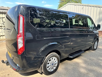 Used Ford Tourneo Custom 2019 for sale - 79464021: Photo