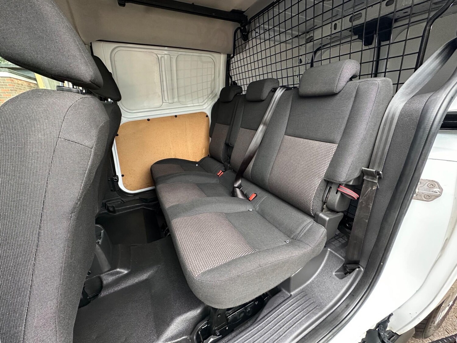 Used Ford Transit Connect 2017 for sale - 77909759: Photo 33