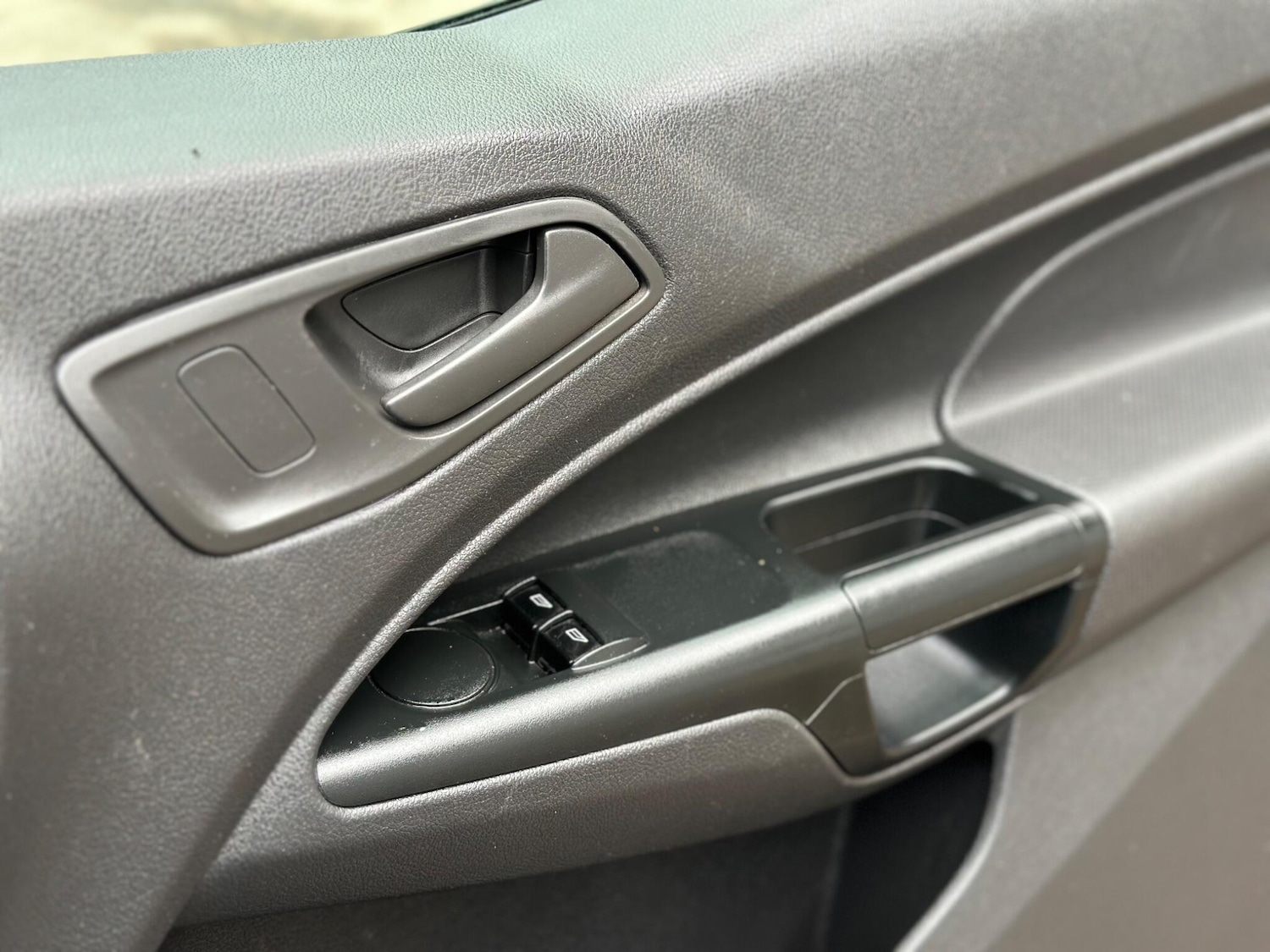 Used Ford Transit Connect 2017 for sale - 77909759: Photo 38