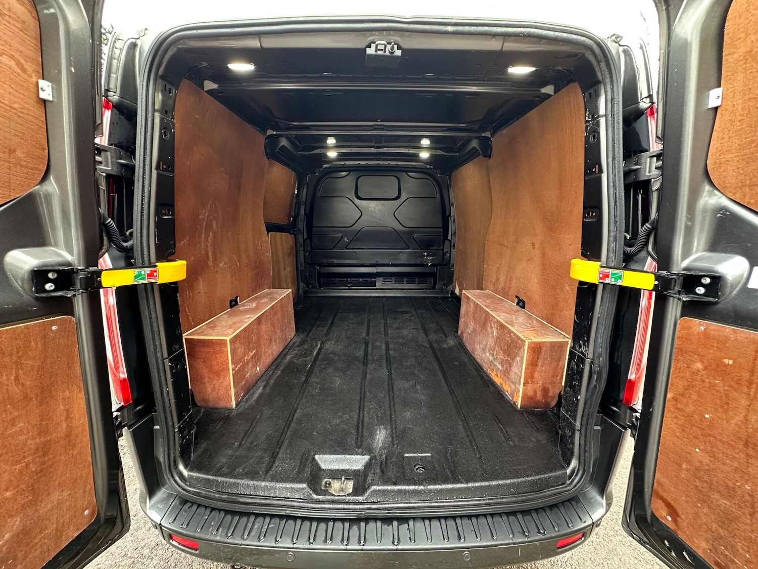 Used Ford Transit Custom 2020 for sale - 77496378: Photo 14