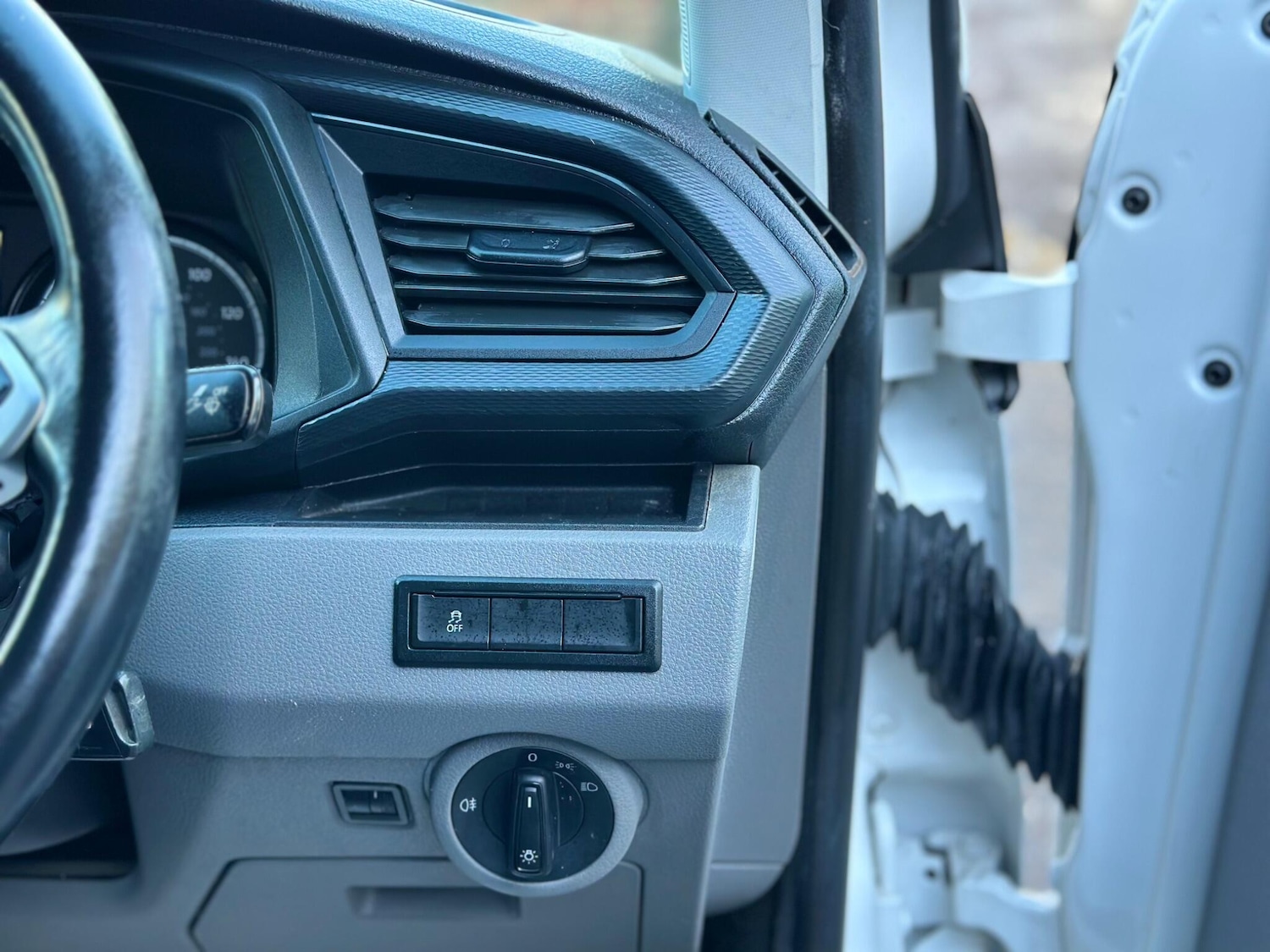 Used Volkswagen Transporter 2020 for sale - 77440609: Photo 23