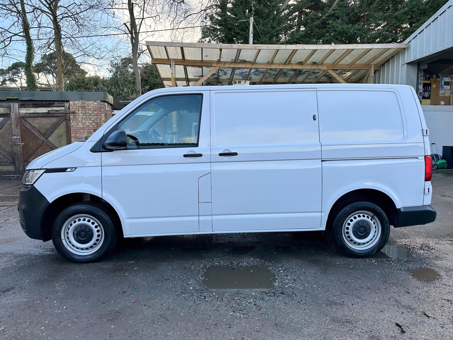 Used Volkswagen Transporter 2020 for sale - 77440609: Photo 9