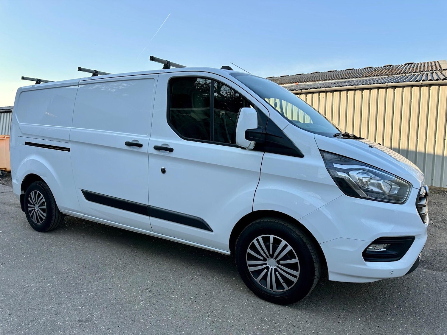 Used Ford Transit Custom 2020 for sale - 77957750: Photo 2