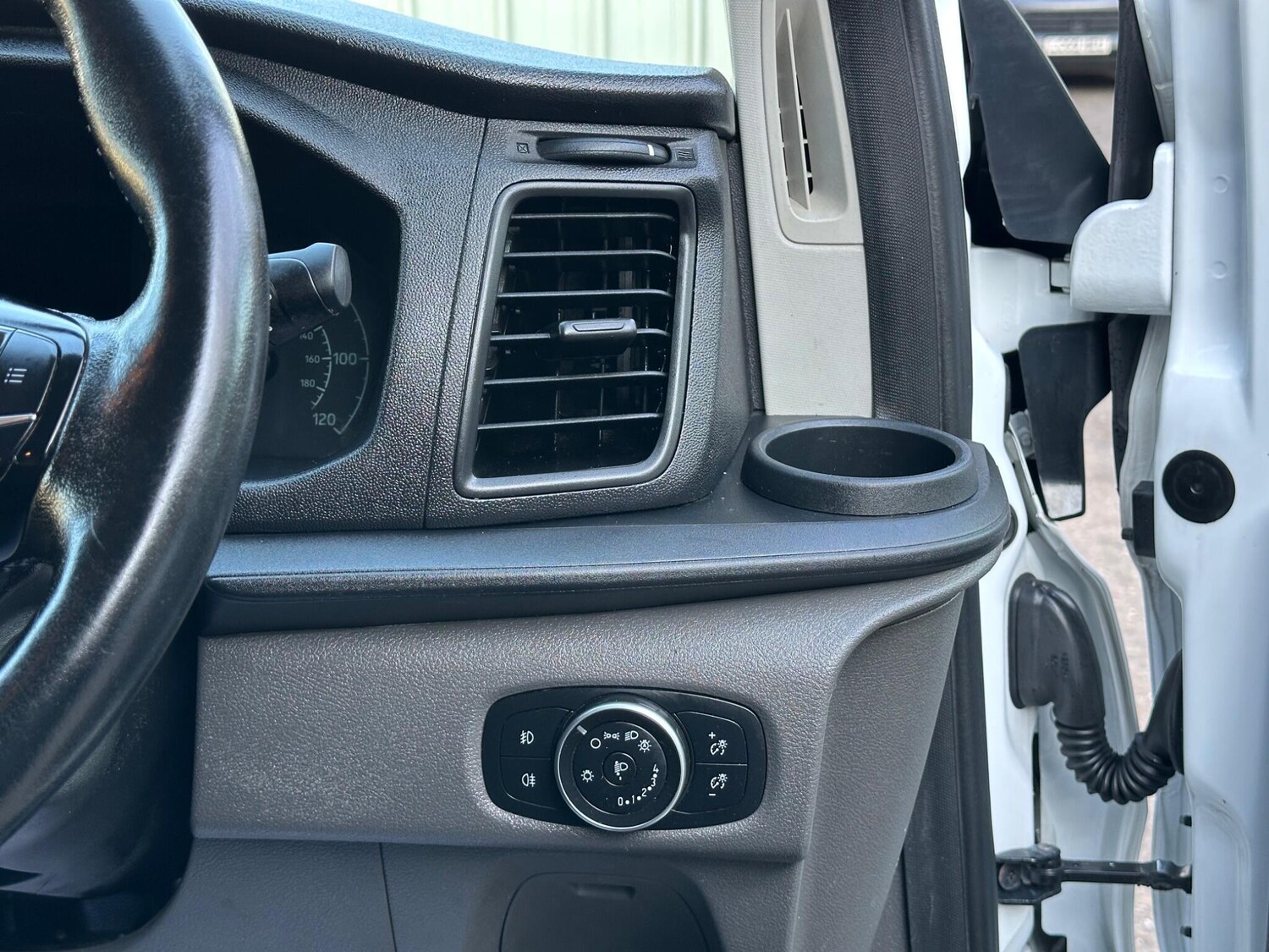 Used Ford Transit Custom 2020 for sale - 77957750: Photo 24