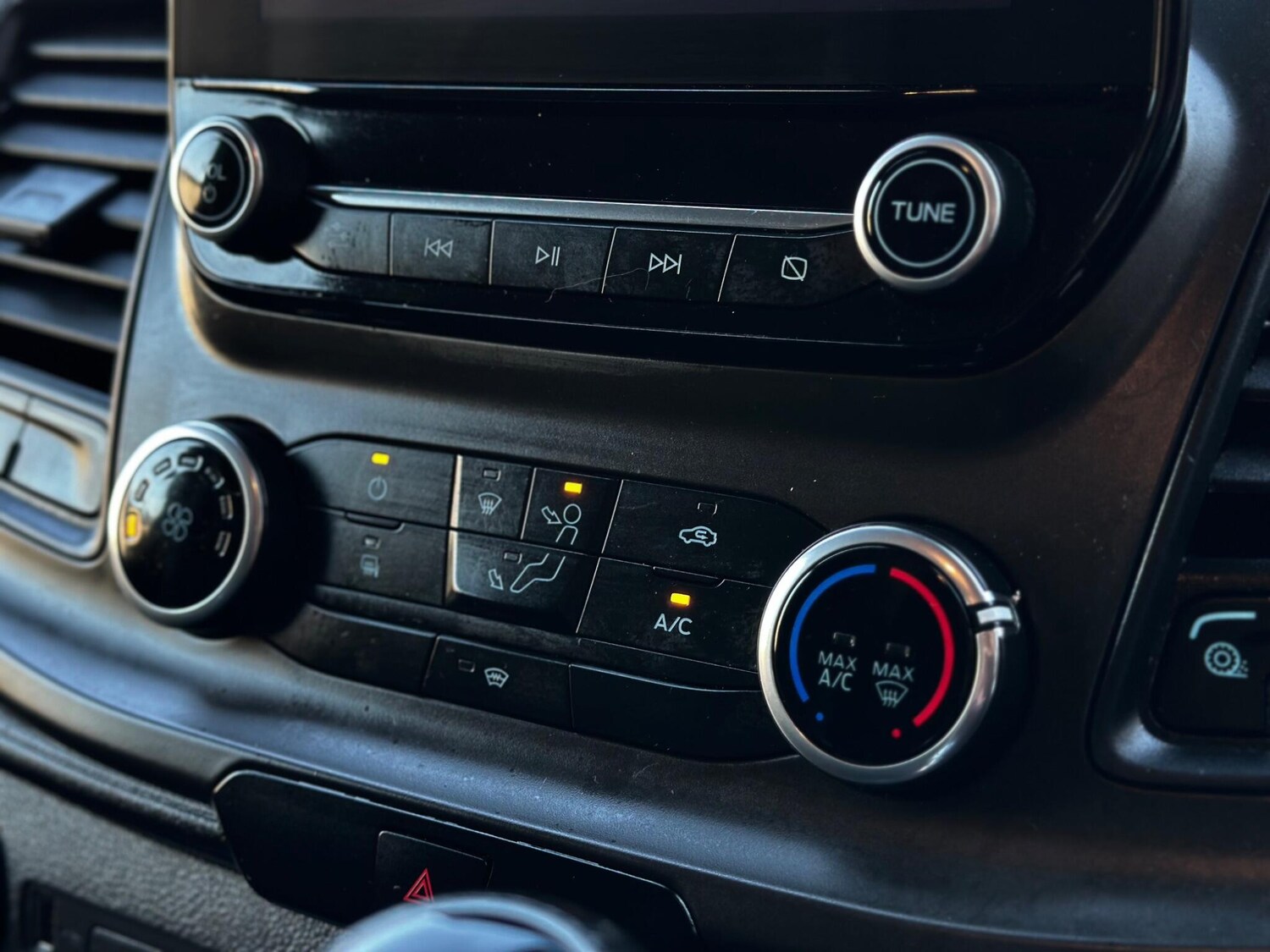 Used Ford Transit Custom 2020 for sale - 77957750: Photo 25