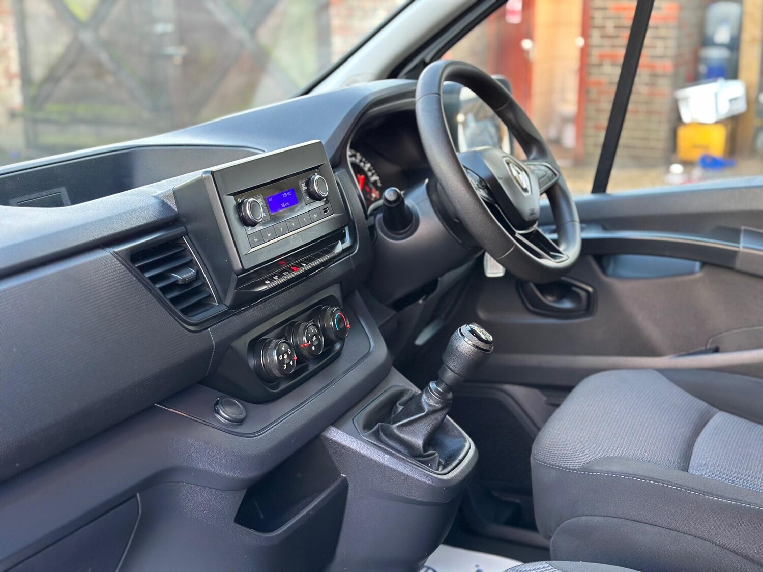 Used Renault Trafic 2022 for sale - 77359201: Photo 26