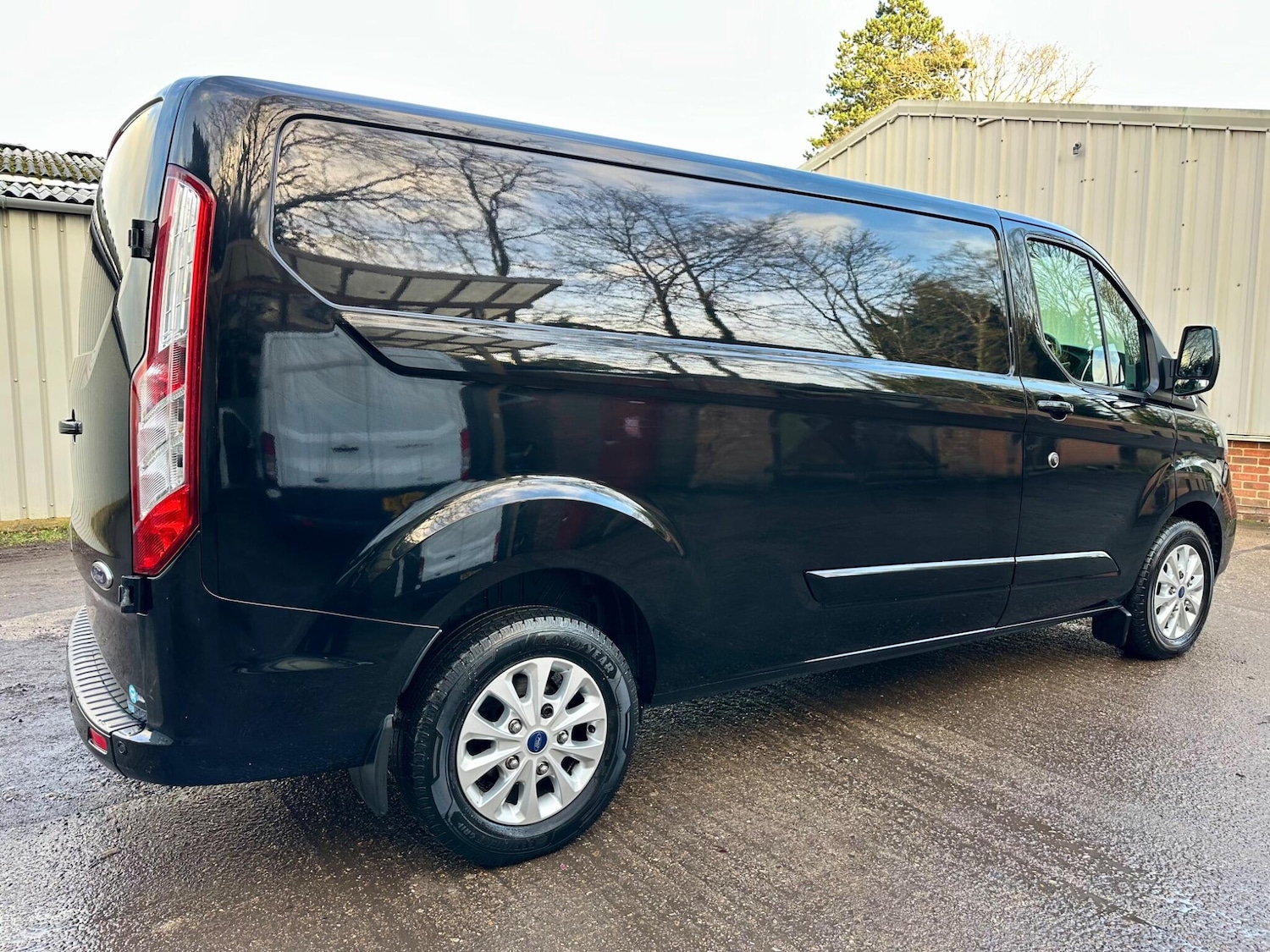 Used Ford Transit Custom 2021 for sale - 77396131: Photo 4