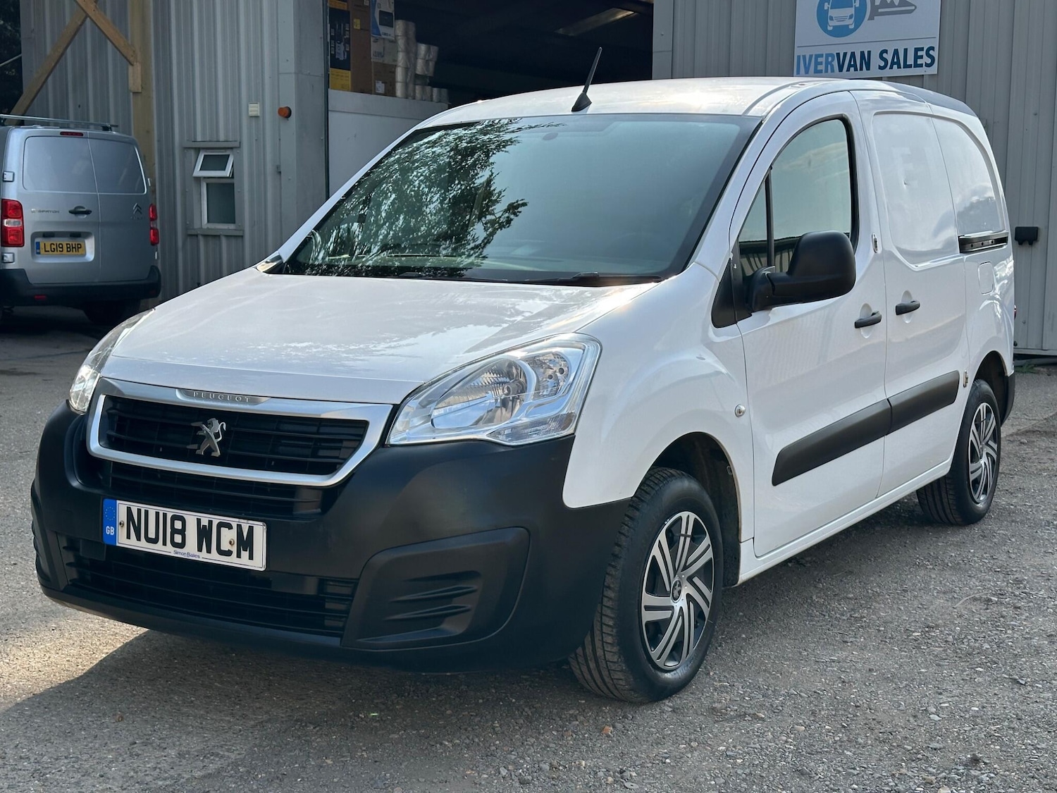 Vehicle 14