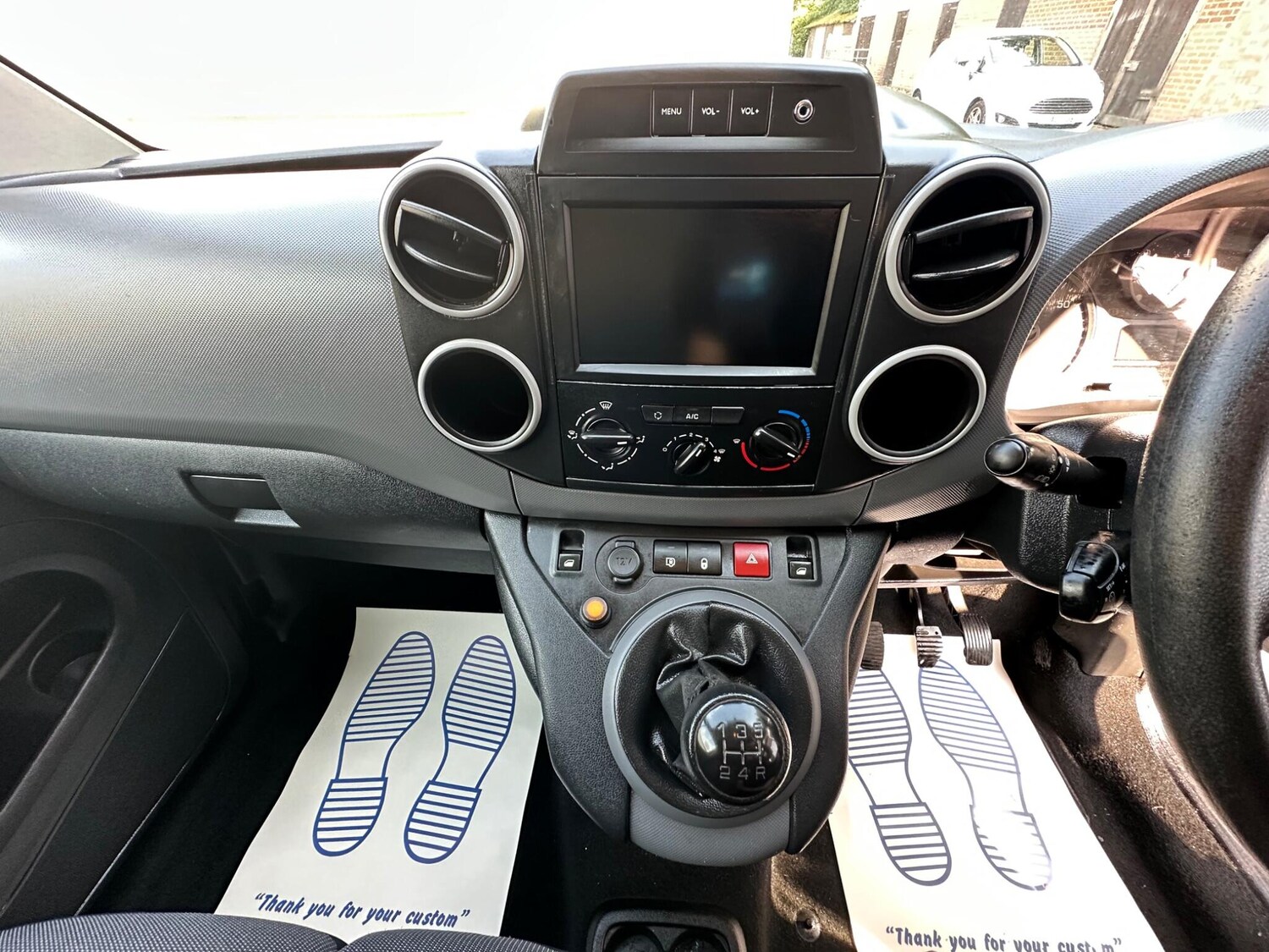 Vehicle 28