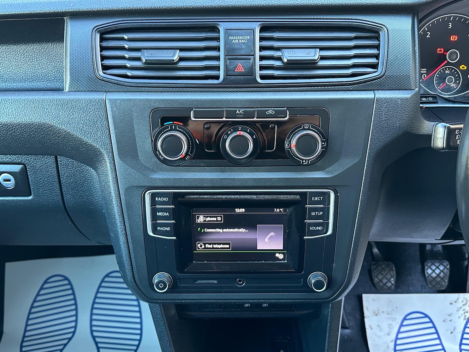 Used Volkswagen Caddy Maxi 2020 for sale - 76990635: Photo 28