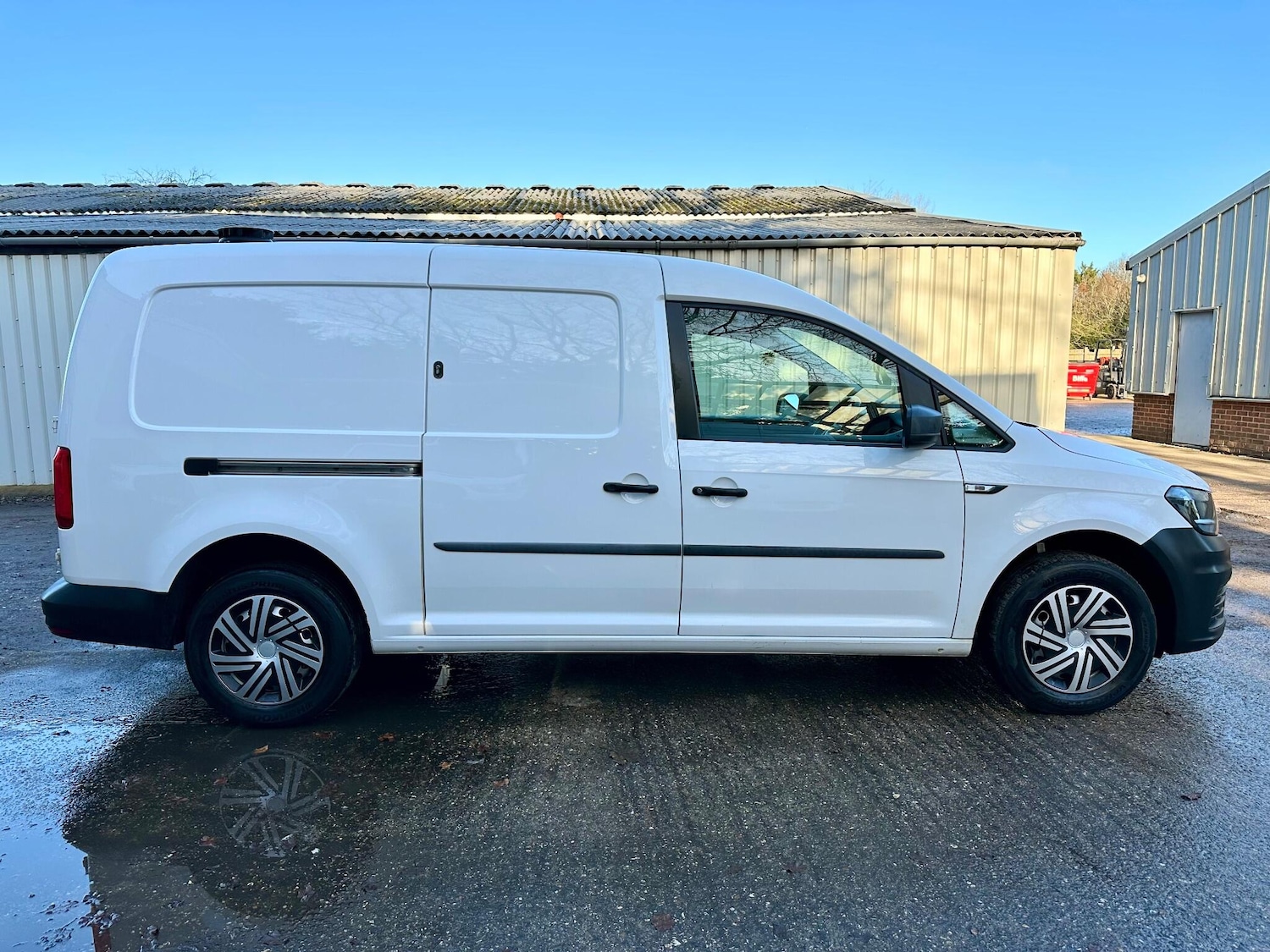 Used Volkswagen Caddy Maxi 2020 for sale - 76990635: Photo 3