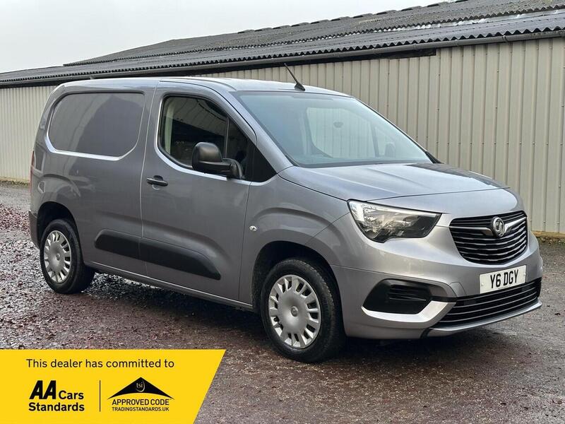 Used Vauxhall Combo 2019 for sale - 76582977: Photo 1