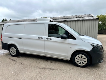 Used Mercedes-Benz Vito 2018 for sale - 76200773: Photo