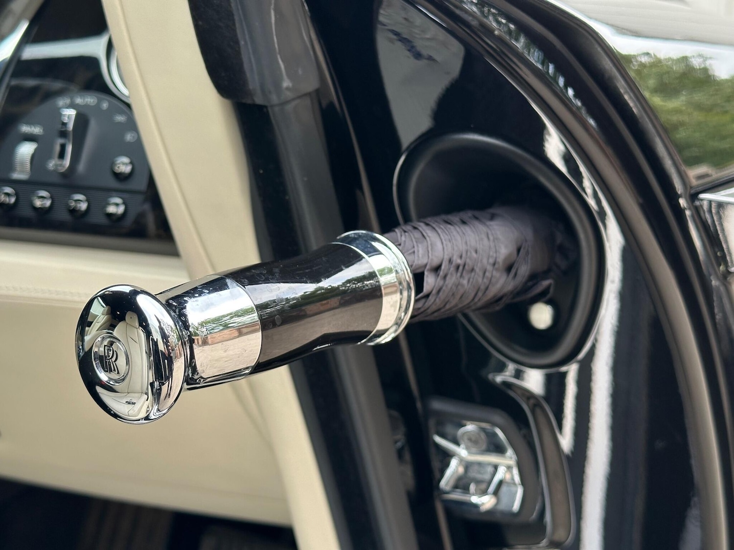 Used Rolls-Royce Wraith for sale - 76174977: Photo 53