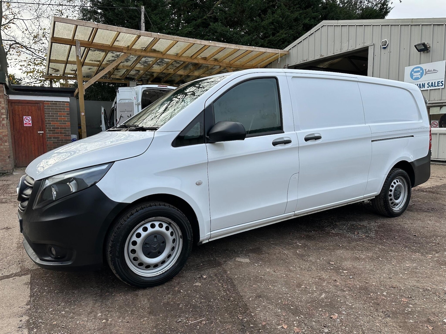 Used Mercedes-Benz Vito 2021 for sale - 76859315: Photo 10
