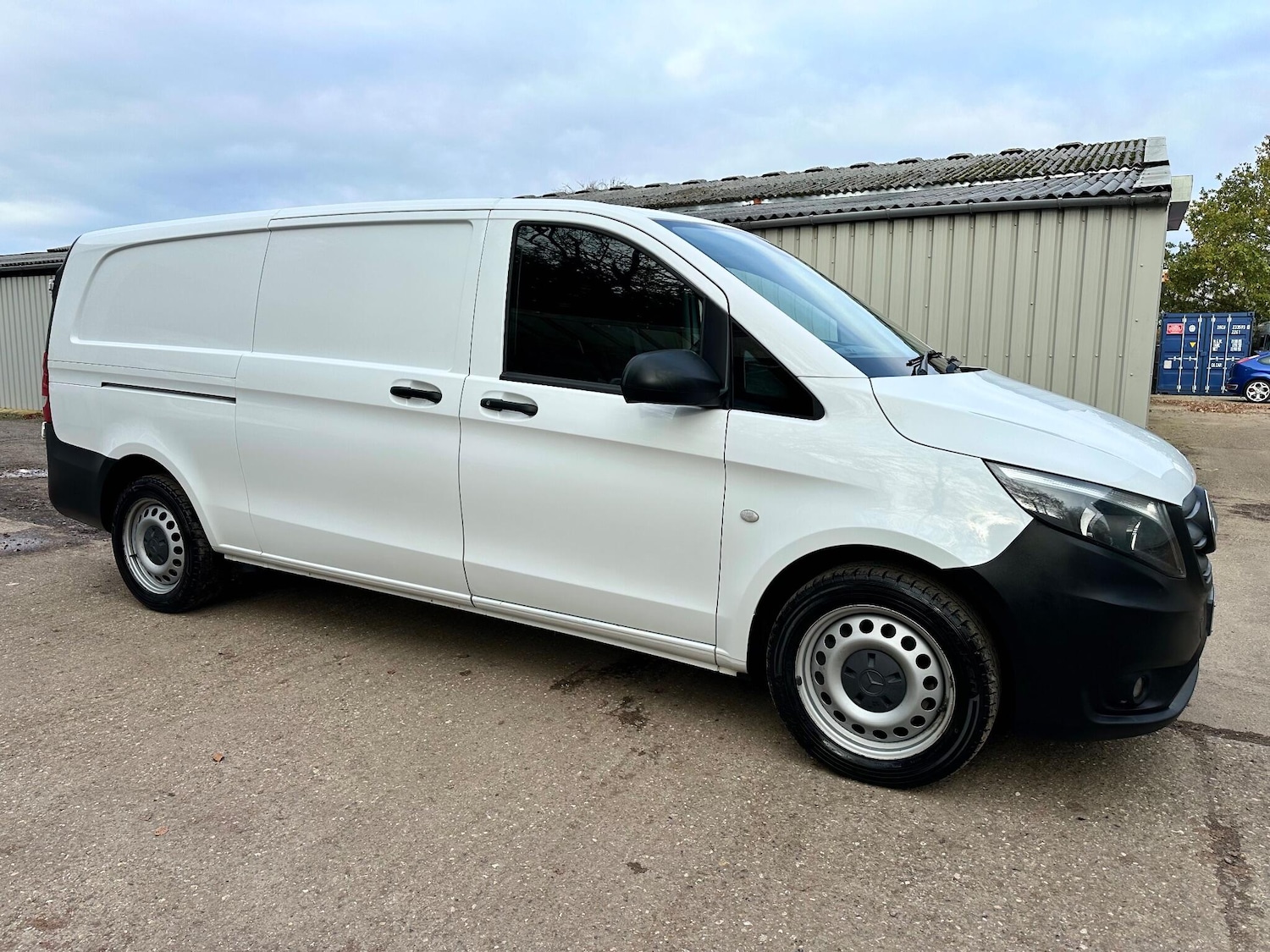 Used Mercedes-Benz Vito 2021 for sale - 76859315: Photo 2